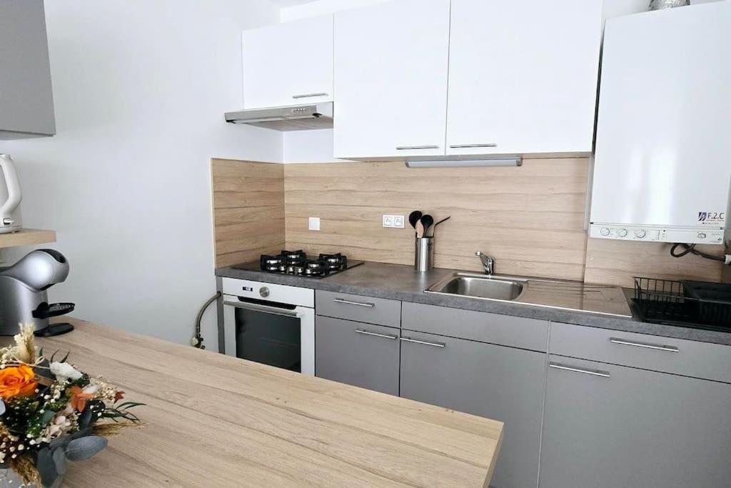 Le Jeremy Avec Parking Souterrain Apartment Thonon-les-Bains Bagian luar foto